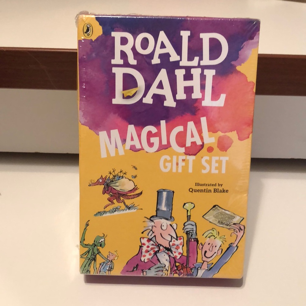 Roald Dahl Magical Gift Set of 4 Paper back Books
